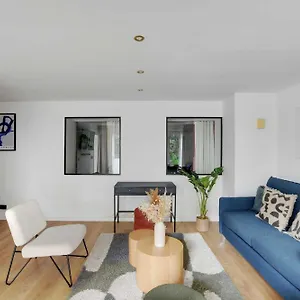 Incroyable - 3br-8p - Pl De La Nation Appartement