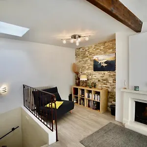 https://la-mouette-bleue.fr-provencehotel.com